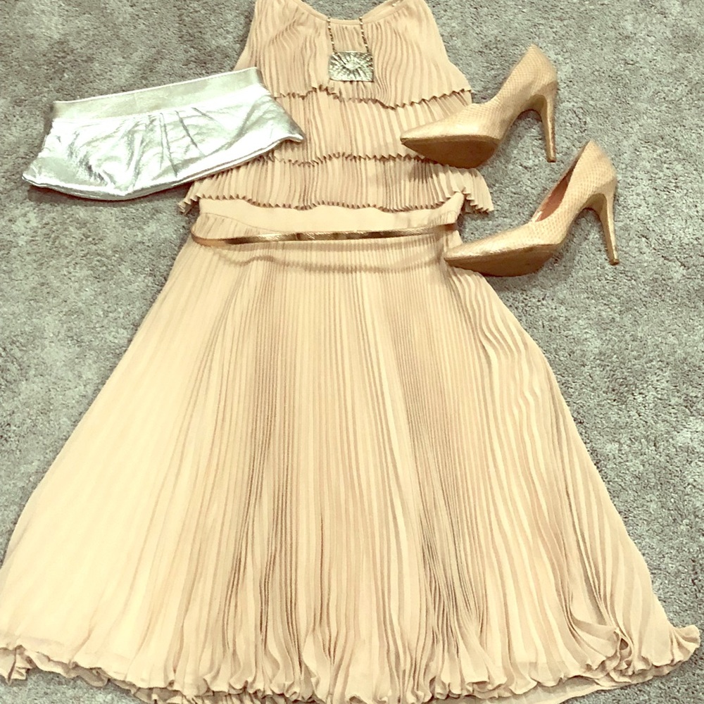 Jones New York pleated dress